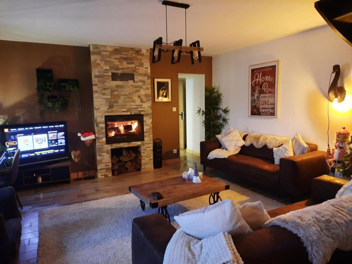 Madelaine Ranch, Nouvelle Piscine 2025 Villa Le Gast Екстериор снимка